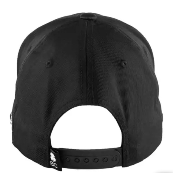 Black Clover SnapBack Hat - Picture 3 of 10